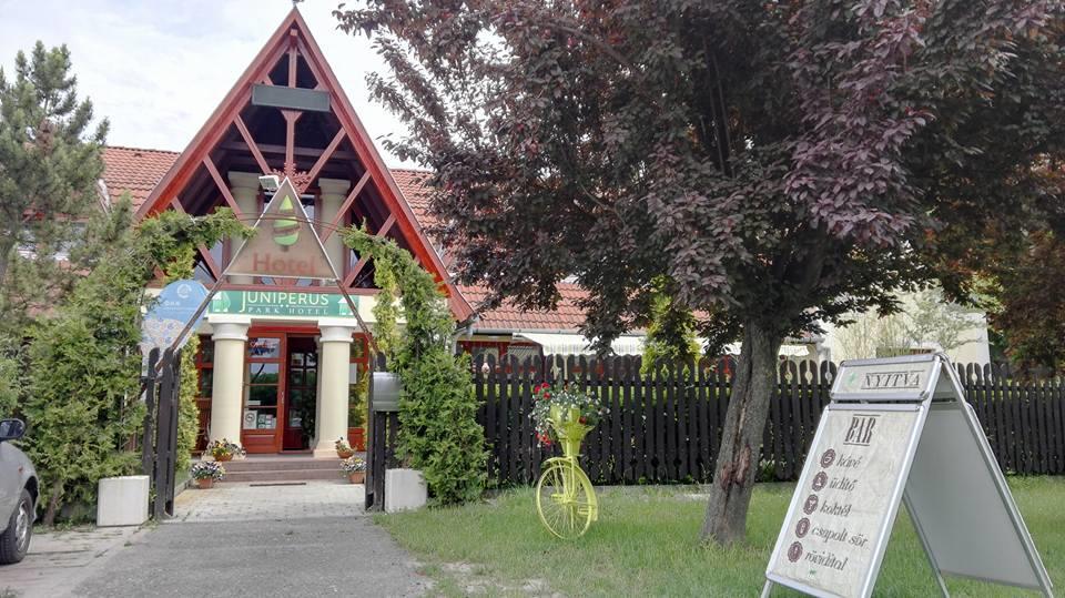 Juniperus Park Hotel Kecskemet Exterior photo